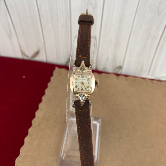 Vintage 1947 Bulova Watch 17 Jewel 6BL Movement Diamond Rose Gold Filled Watch main image 3